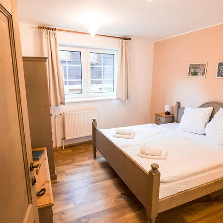 Grand Apartments Spindleruv Mlyn Гостевой дом 4*