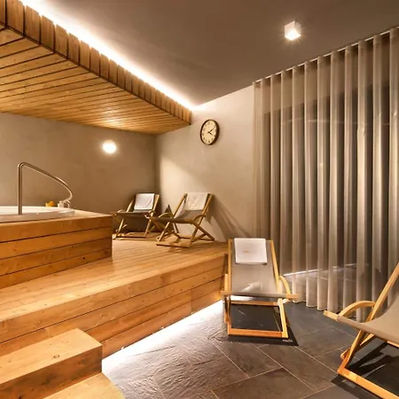 Grand Apartments Spindleruv Mlyn 4*