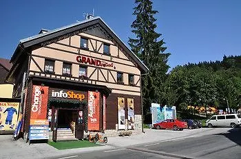 Гостевой дом Grand Apartments Spindleruv Mlyn Шпиндлерув-Млин