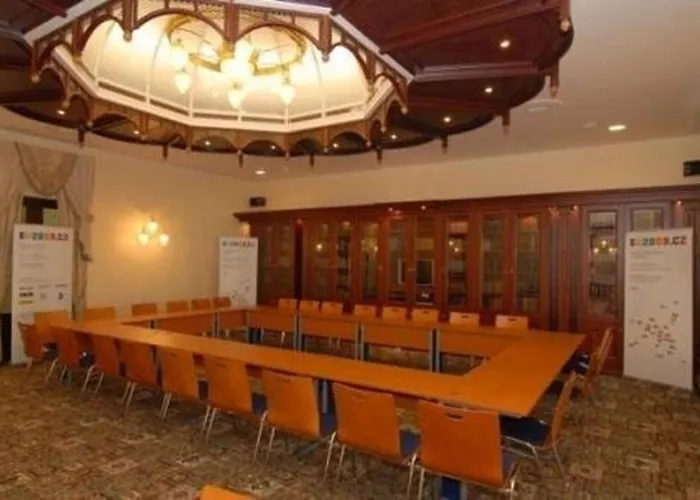 Grand Apartments Spindleruv Mlyn Gasthof Špindlerŭv Mlýn