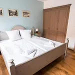 Guest house Grand Apartments Spindleruv Mlyn 4*